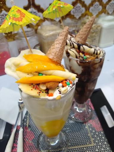 عکس کافی شاپ آریا