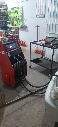 عکس تعمیرگاه گلد