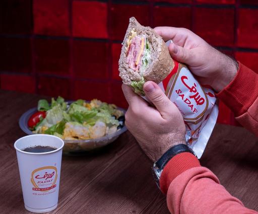 عکس ساندویچ سرد صدف شعبه هشت