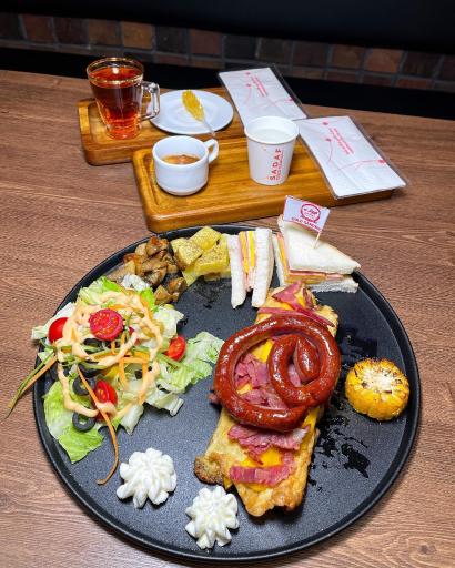 عکس ساندویچ سرد صدف شعبه هشت