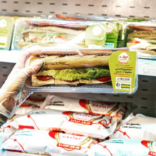 عکس ساندویچ سرد صدف شعبه هشت