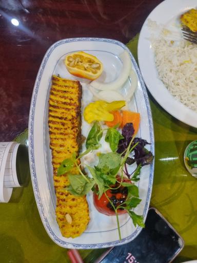 عکس رستوران پارسیان