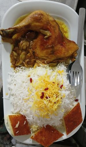 عکس آشپزخانه و غذای آماده امیر