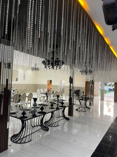 عکس باغ عمارت پرنسس 