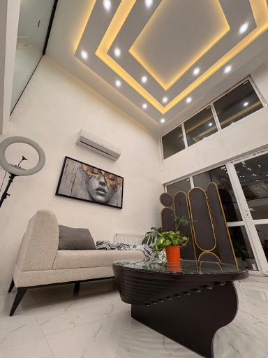 عکس مرکز زیبایی غزال