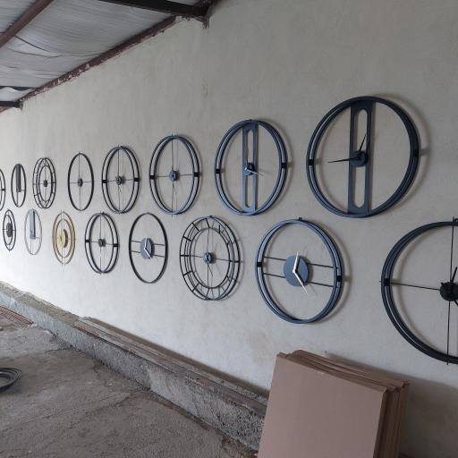 عکس ساعت دیواری آفرینش