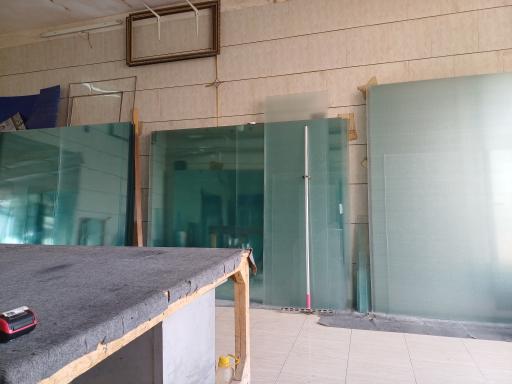 عکس شیشه بری