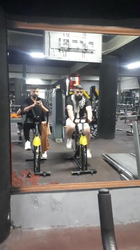 باشگاه بدنسازی درویش