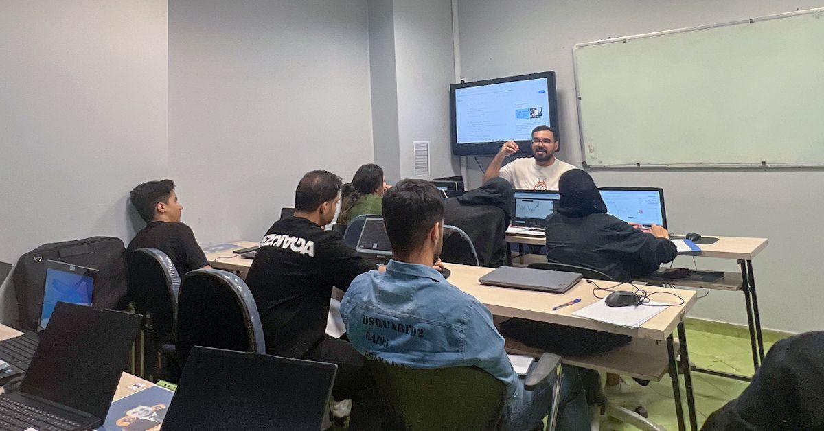 عکس آموزشگاه همیار فارکس شعبه تهران