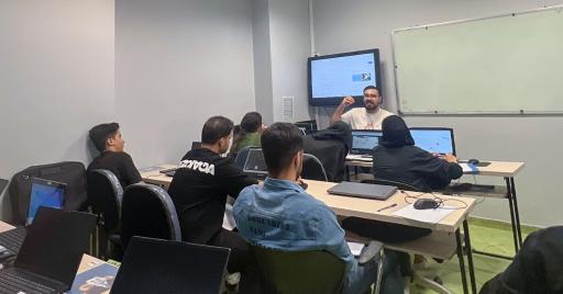 عکس آموزشگاه همیار فارکس شعبه تهران