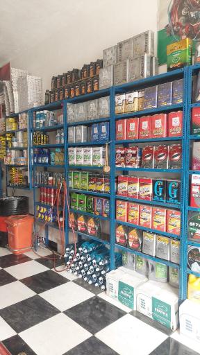 عکس تعویض روغن‌شبانه روزی پارسا