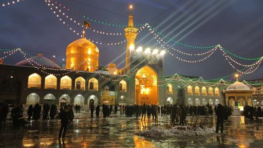 عکس صحن انقلاب (ورودی پنجراه)
