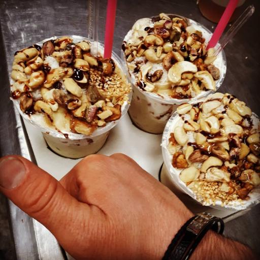 عکس آبمیوه و بستنی پهلوان