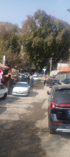 عکس پارکینگ آبشار درود