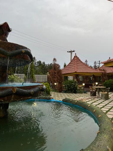 عکس رستوران و فست فود فیروزه