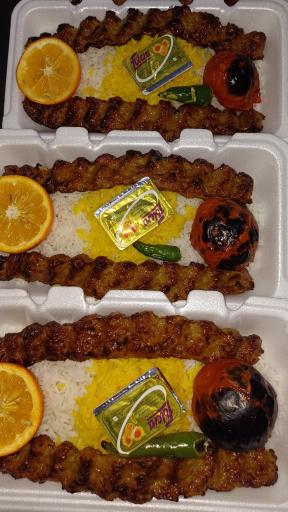 عکس تهیه غذای ساویز