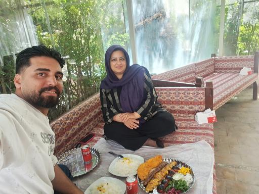 باغ رستوران رز
