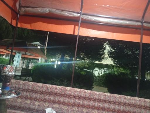 عکس باغ رستوران رز