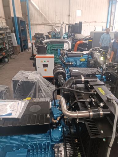 عکس دیزل ژنراتور قلی زاده 