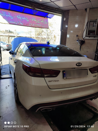 عکس تعمیرگاه هیوندای کیا حاتمی