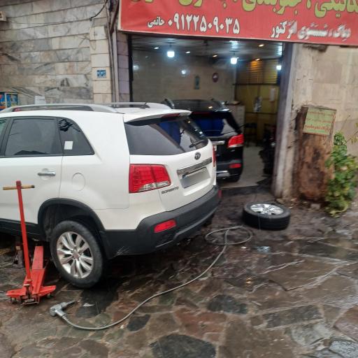 عکس تعمیرگاه هیوندای کیا حاتمی