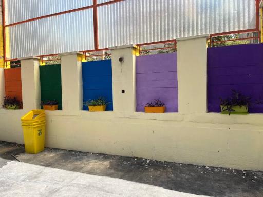 عکس دبستان دخترانه فرهنگ ایران