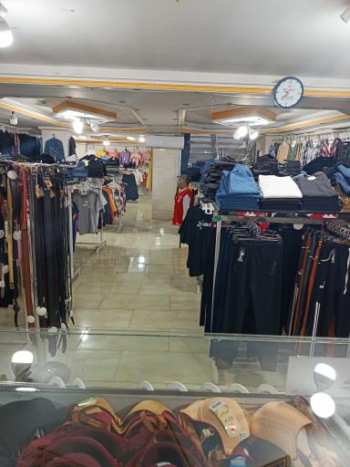 عکس مرکز خرید آنا