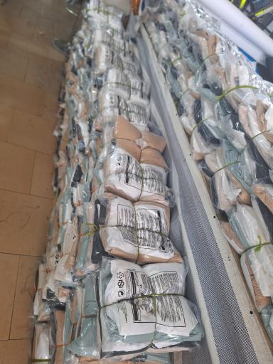 عکس تولیدی کاپشن  amirok