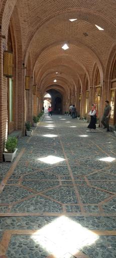 عکس سرای نگار السلطنه