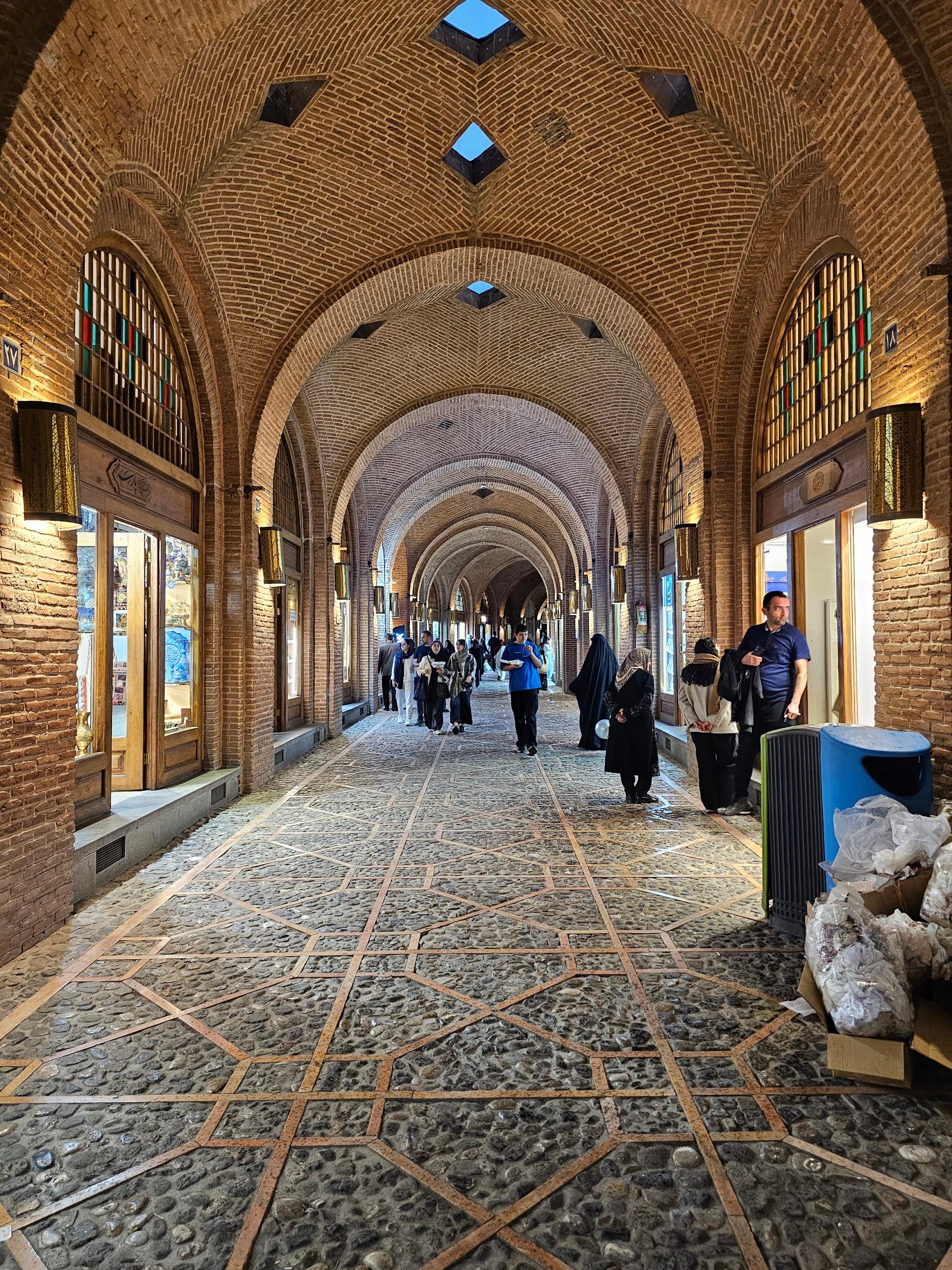 عکس سرای نگار السلطنه