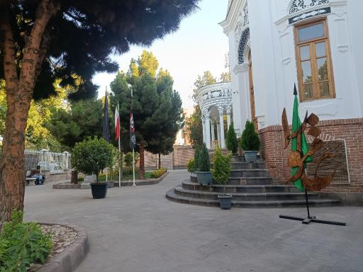عکس ساختمان شورای اسلامی شهر خوی 