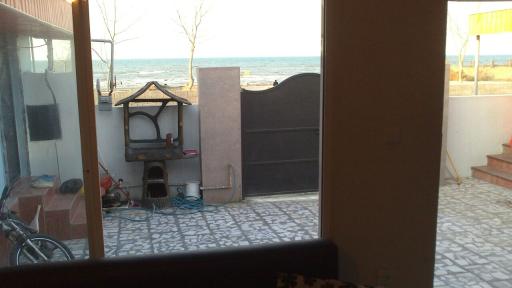 عکس مهمانسرای رویان زمین