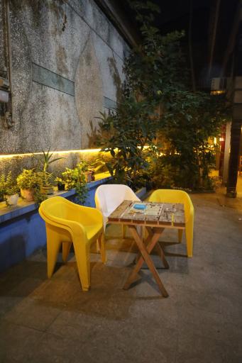 عکس کافه بیلیارد رکورد