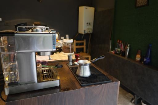 عکس کافه بیلیارد رکورد