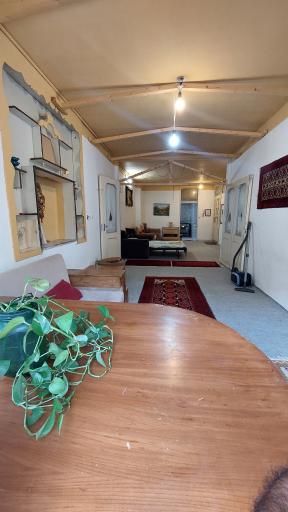 اقامتگاه بومگردی شهری ایکوت