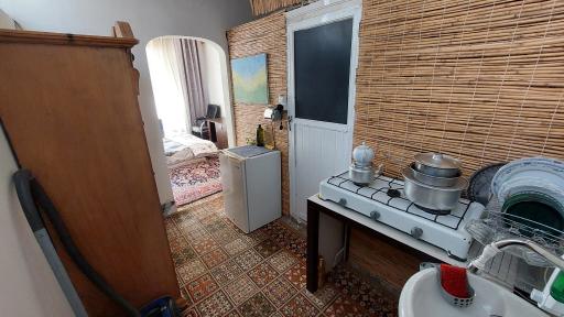 اقامتگاه بومگردی شهری ایکوت