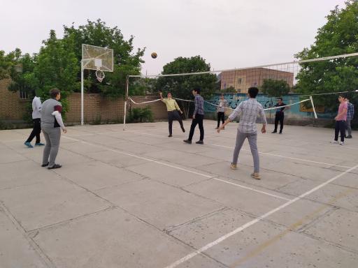 عکس دبیرستان استعدادهای درخشان شهید بهشتی