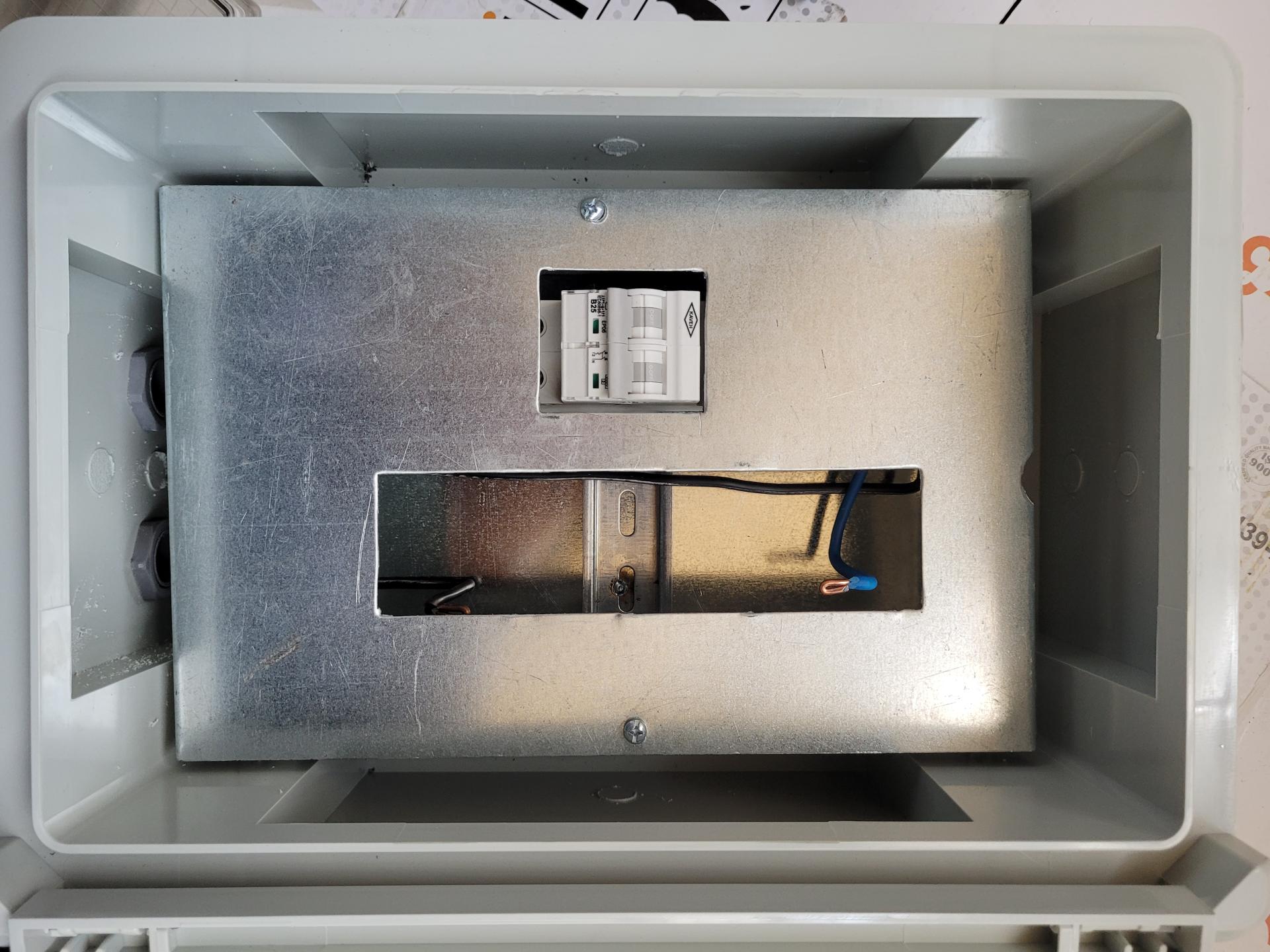 عکس تابلو برق پویا