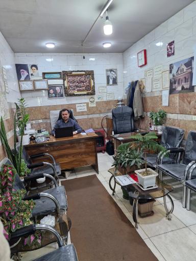 مشاور املاک شهید باکری