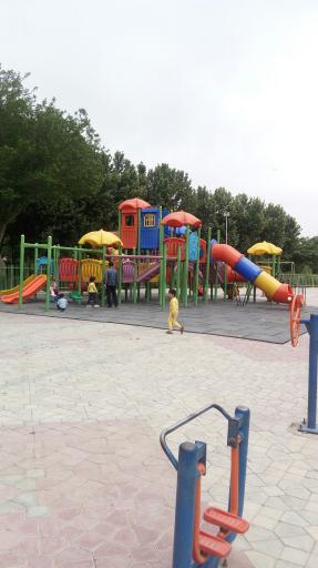 عکس پارک کودک فلاورجان