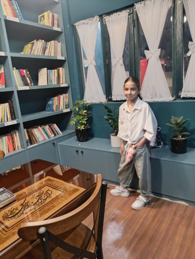 عکس کافه کتاب یک پاکت تهران