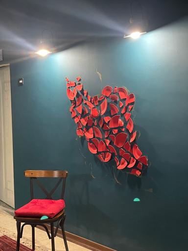 کافه کتاب یک پاکت تهران