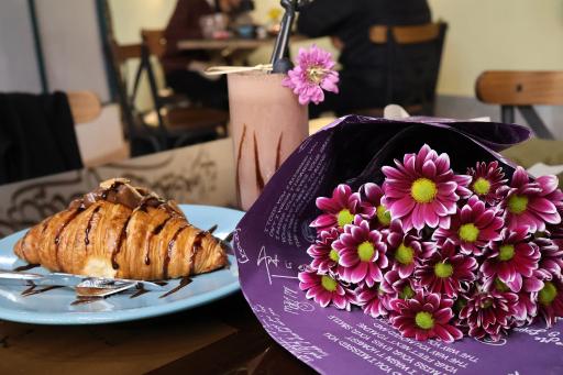 عکس کافه کتاب یک پاکت تهران