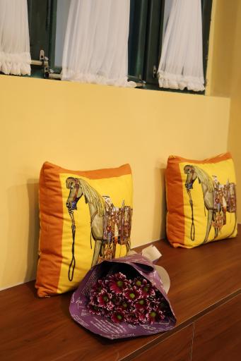 عکس کافه کتاب یک پاکت تهران