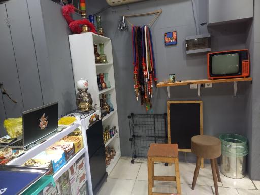 عکس فروشگاه دخانیات و قهوه باب