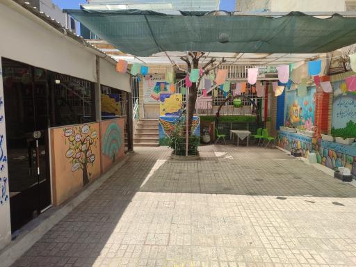 عکس پیش دبستان و دبستان دکتر ناصری