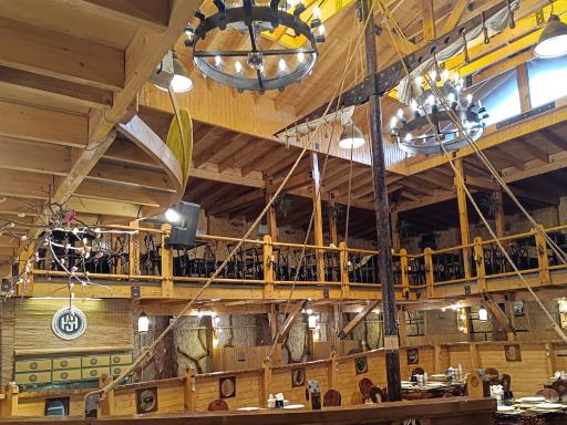 عکس رستوران شاندیز لاهیجان