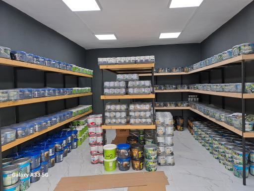 فروشگاه رنگ و ابزار کالر سنتر