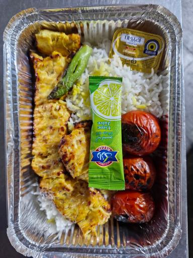 عکس تهیه غذا کامیاب