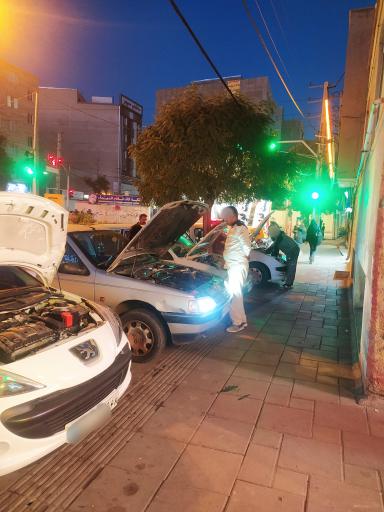 عکس باطری سازی حسین عباسی